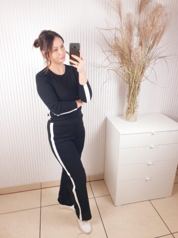 komplet, La Blanche, czarny, z lampasem, z prążkowanej dzianiny