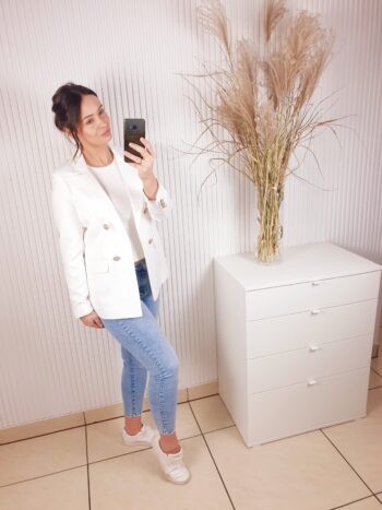 Edan, marynarka, biała, niezapinana, z guzikami, dłuższa,