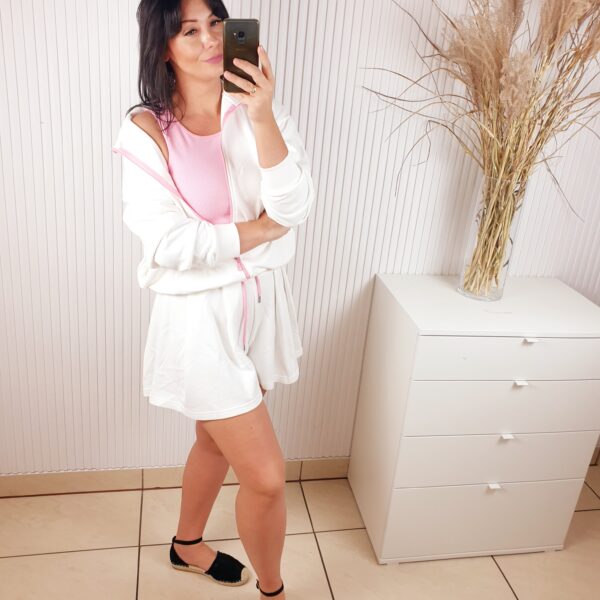 komplet, aszmi, 3-częściowy, szorty, top, bluza, biały