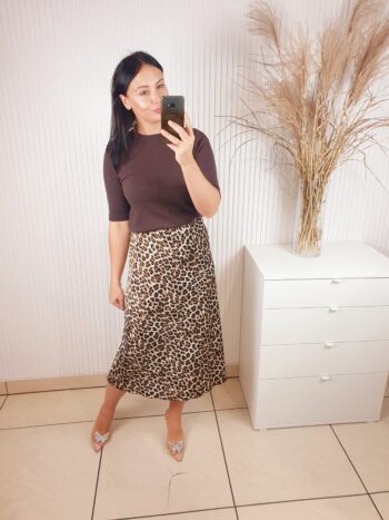 spódnica, satynowa, gumka w pasie, midi, w panterkę, lavito