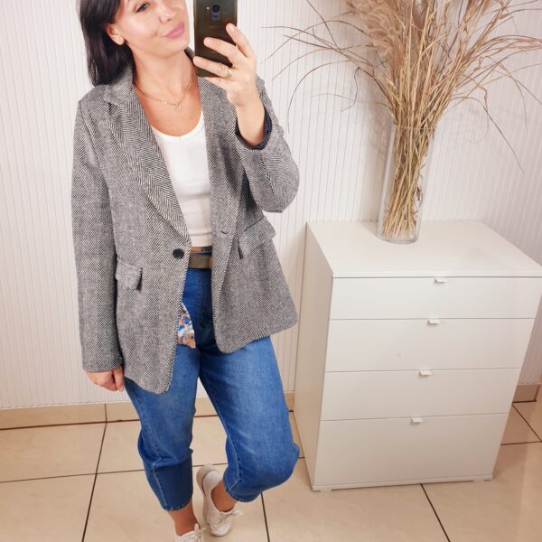 marynarka, jodełka, szara, oversiz, zapinana na guzik, z kieszeniami z przodu