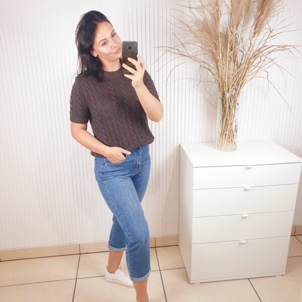 spodnie, mom fit, przecierane, jeansowe, z kieszeniami,milas