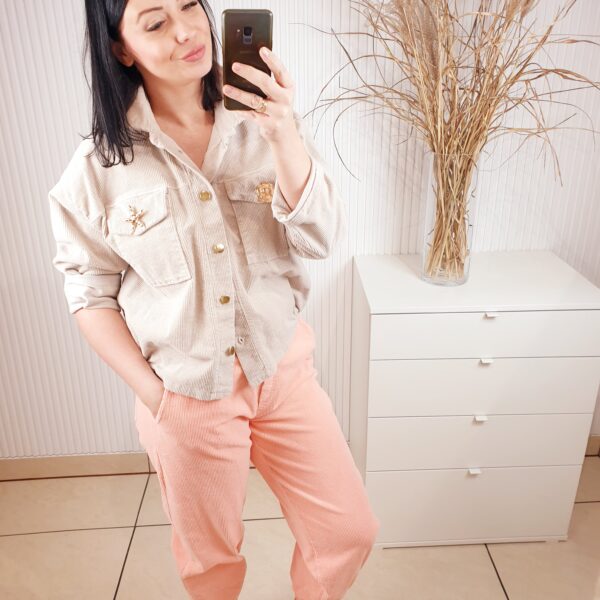 kurtka, sztruksowa, beżowa, z kieszeniami, zapinana na guziki