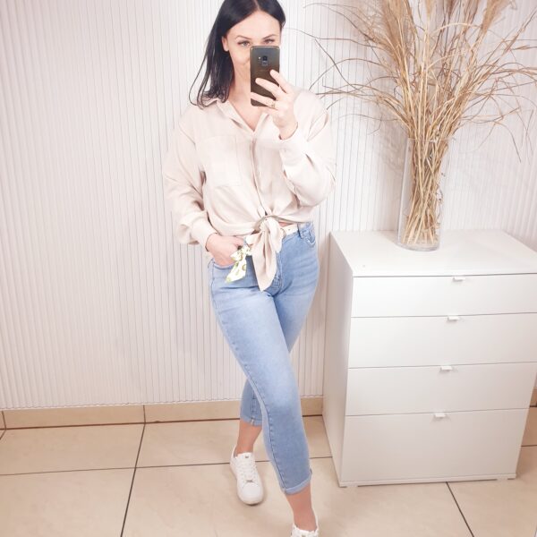 spodnie jeansowe, M'Sara, mom fity, jasno-niebieskie, z kieszeniami